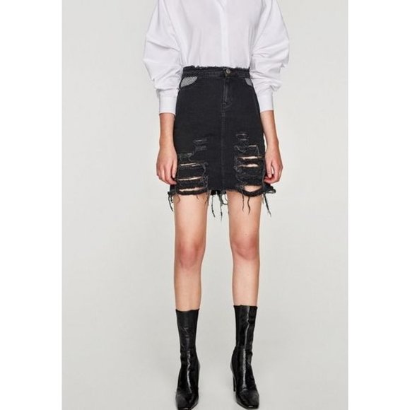 Zara basic Z1975 Denim women's black distressed mini‎ skirt with mesh, M - Picture 3 of 10